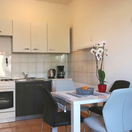 Vesna Apartment Pula Buitenkant foto